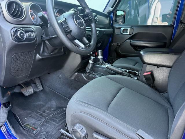Jeep Wrangler Unlimited Sport 2018