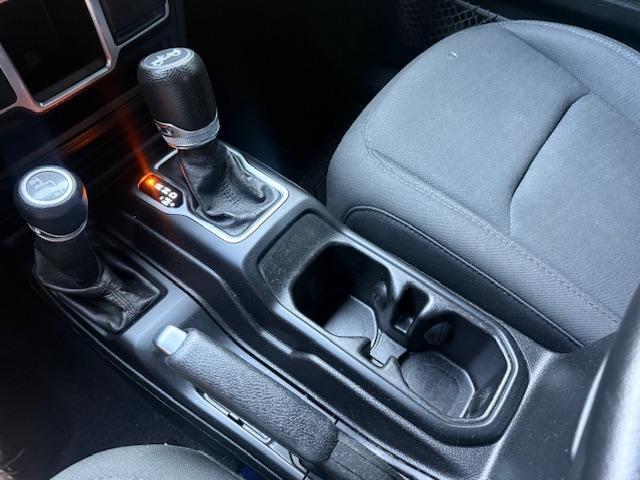 Jeep Wrangler Unlimited Sport 2018