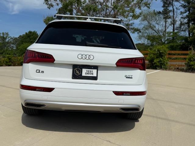 Audi Q5 2.0T Premium quattro 2018