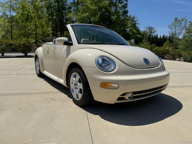 Volkswagen New Beetle GLS 2.0L Convertible 2003