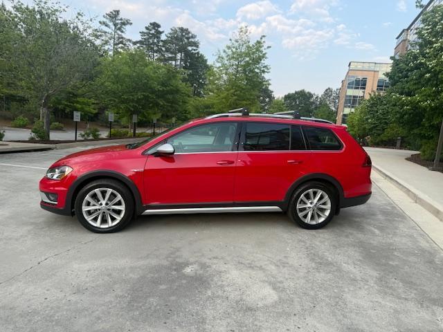 Volkswagen Golf Alltrack SE 4D Wagon 2017