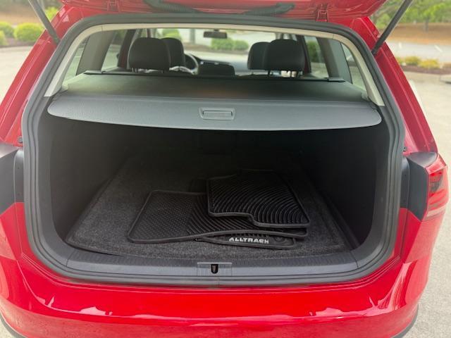 Volkswagen Golf Alltrack SE 4D Wagon 2017