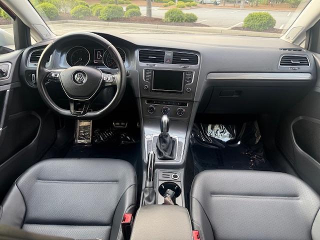 Volkswagen Golf Alltrack SE 4D Wagon 2017