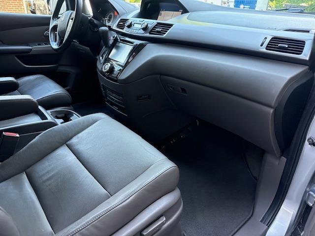 Honda Odyssey Touring 2016