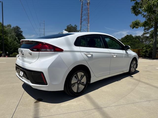 Hyundai Ioniq Hybrid Blue 2019