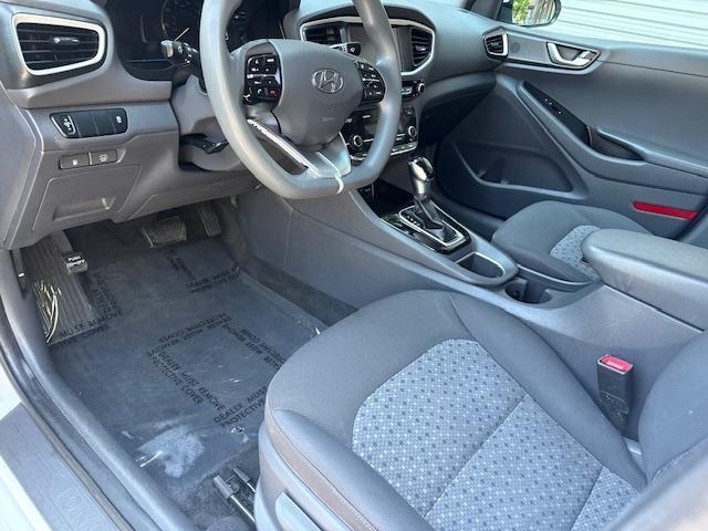 Hyundai Ioniq Hybrid Blue 2019