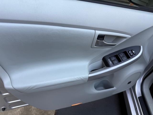 Toyota Prius Prius IV 2012