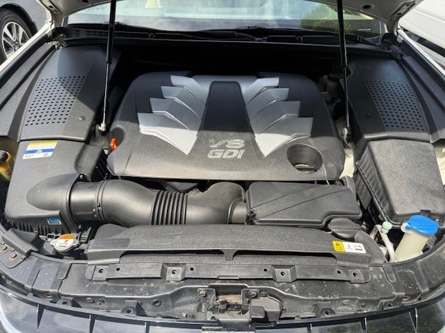 Hyundai Equus Signature 2012