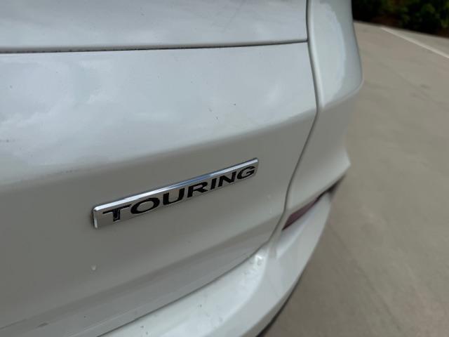 Honda CR-V Touring 2WD 2016