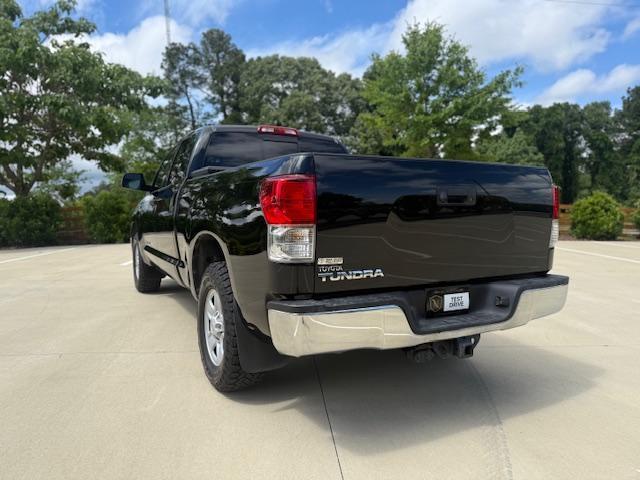 Toyota Tundra SR5 Double Cab 4.6L 2WD 2013