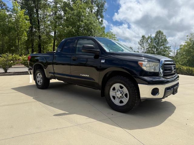 Toyota Tundra SR5 Double Cab 4.6L 2WD 2013