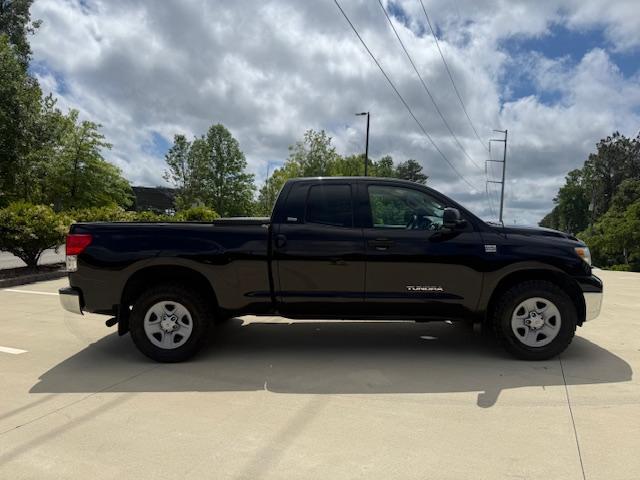 Toyota Tundra SR5 Double Cab 4.6L 2WD 2013
