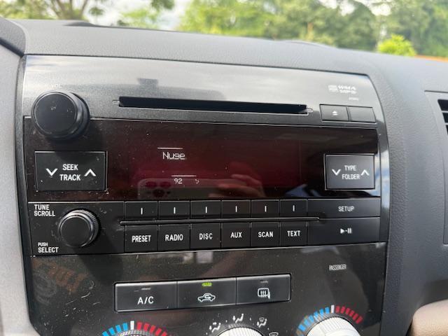 Toyota Tundra SR5 Double Cab 4.6L 2WD 2013