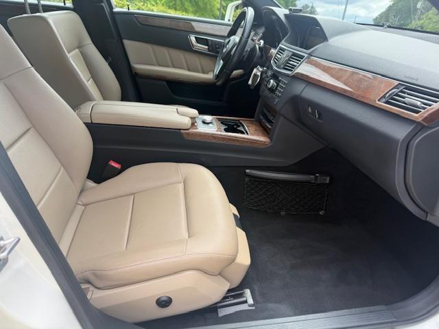Mercedes-Benz E-Class E350 Sport 4MATIC Sedan 2012