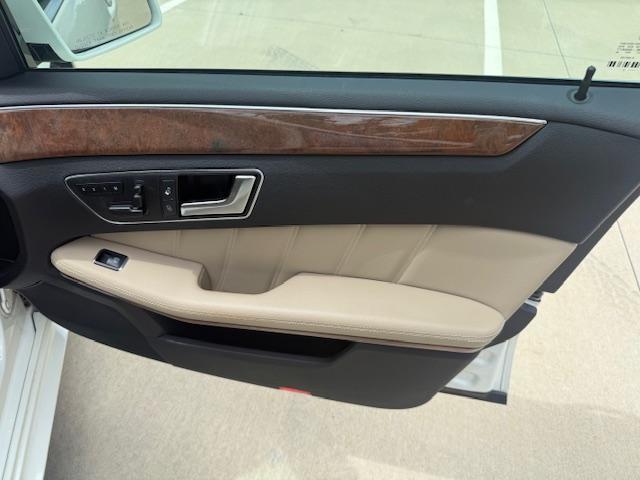 Mercedes-Benz E-Class E350 Sport 4MATIC Sedan 2012