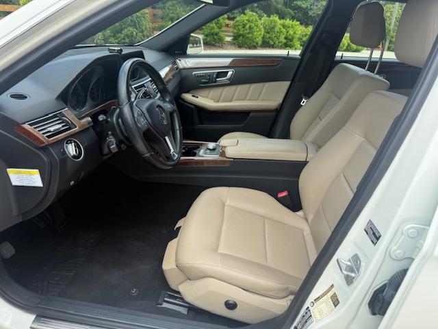 Mercedes-Benz E-Class E350 Sport 4MATIC Sedan 2012