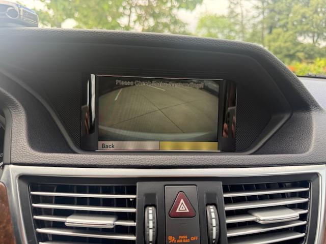 Mercedes-Benz E-Class E350 Sport 4MATIC Sedan 2012