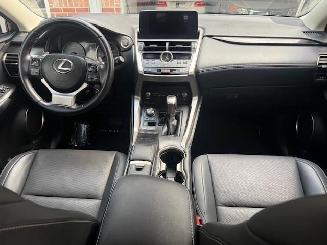 Lexus NX 300 Luxury 2020