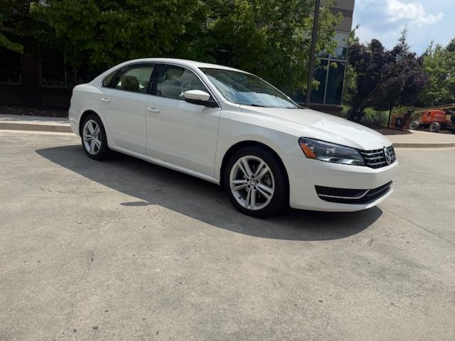Volkswagen Passat 2.0L TDI SE AT 2014