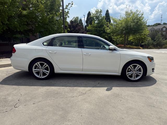 Volkswagen Passat 2.0L TDI SE AT 2014