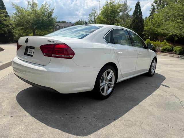 Volkswagen Passat 2.0L TDI SE AT 2014