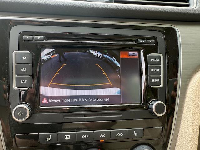 Volkswagen Passat 2.0L TDI SE AT 2014