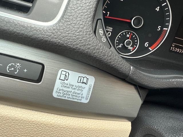 Volkswagen Passat 2.0L TDI SE AT 2014