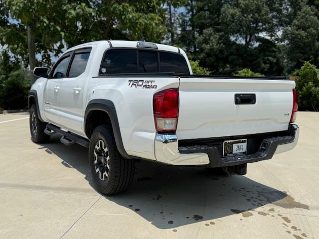 Toyota Tacoma SR5 Double Cab Long Bed V6 6AT 2WD 2016