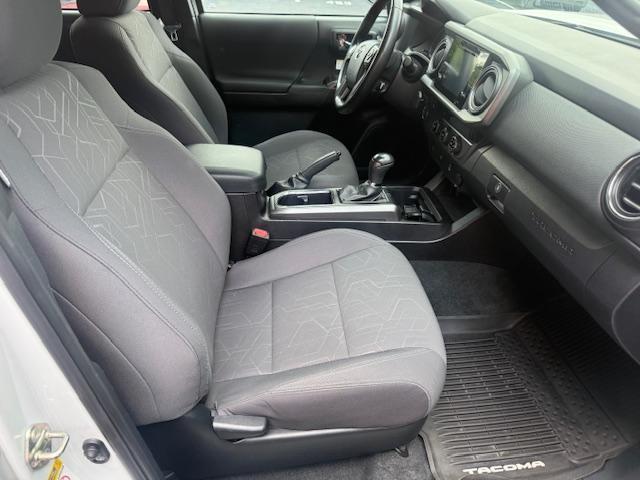 Toyota Tacoma SR5 Double Cab Long Bed V6 6AT 2WD 2016