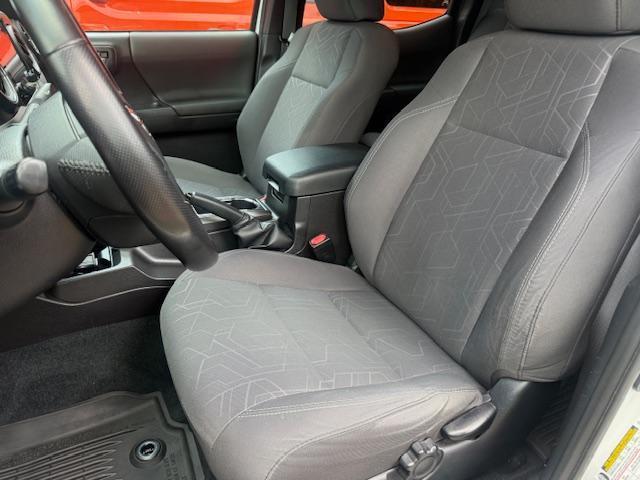 Toyota Tacoma SR5 Double Cab Long Bed V6 6AT 2WD 2016