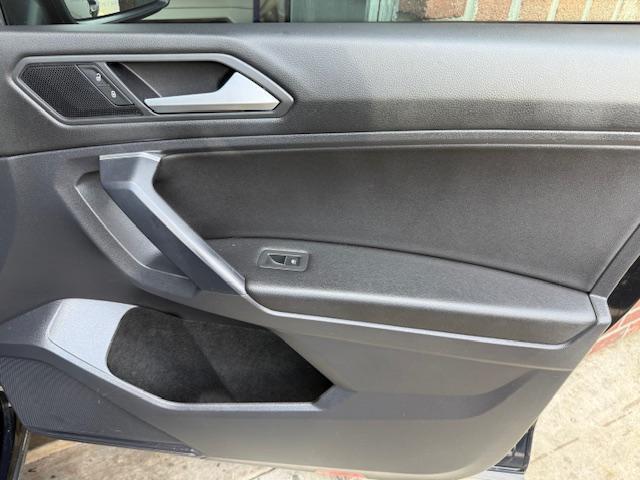 Volkswagen Tiguan SE R-Line Black 2021