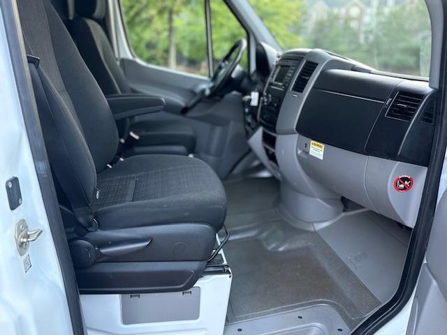 Mercedes-Benz Sprinter 2500 144-in. WB 2016