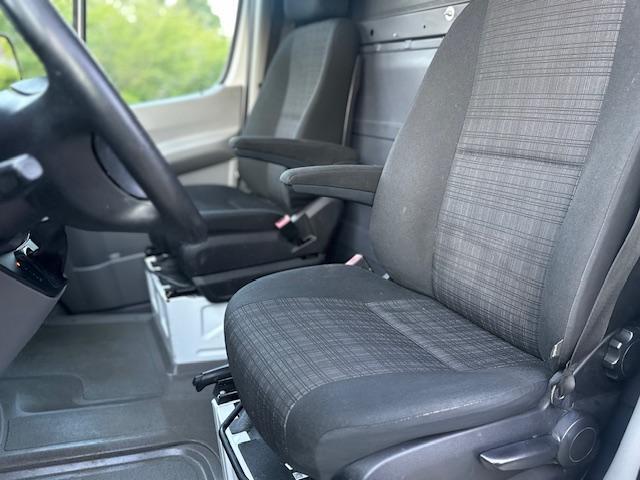 Mercedes-Benz Sprinter 2500 144-in. WB 2016
