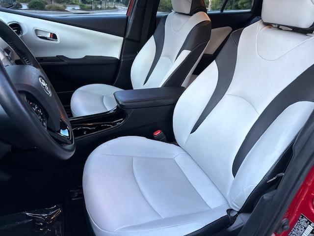 Toyota Prius Limited 2019