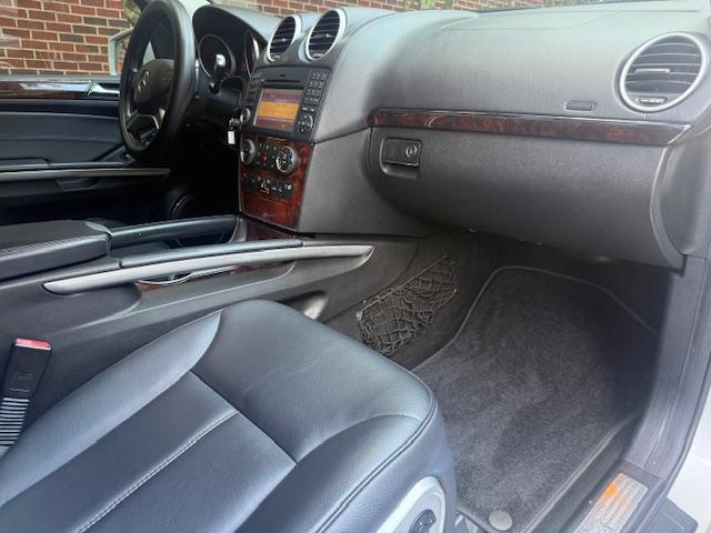 Mercedes-Benz GL-Class GL450 4MATIC 2011