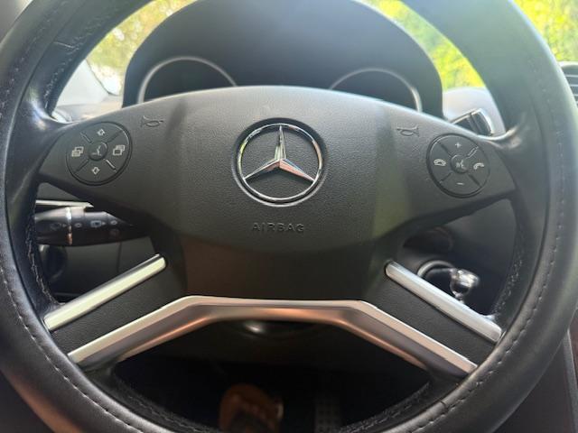 Mercedes-Benz GL-Class GL450 4MATIC 2011