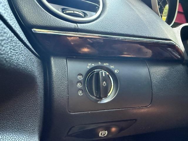Mercedes-Benz GL-Class GL450 4MATIC 2011