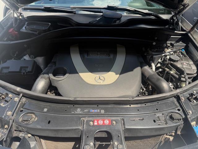 Mercedes-Benz GL-Class GL450 4MATIC 2011