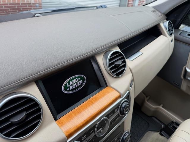 Land Rover LR4 HSE 2015
