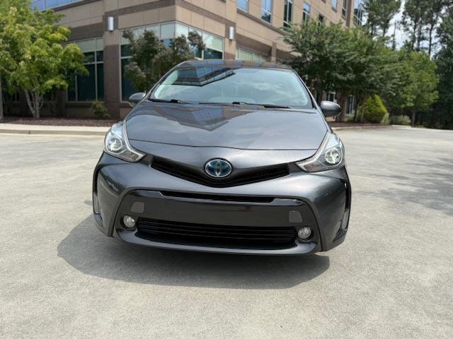 Toyota Prius V Five 2016