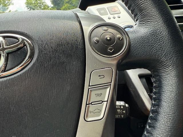 Toyota Prius V Five 2016