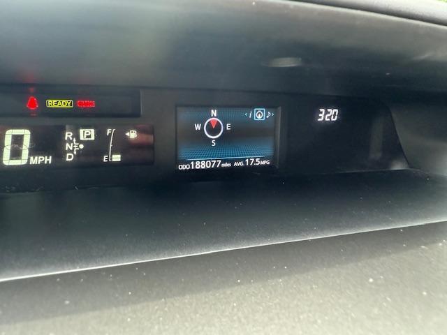 Toyota Prius V Five 2016
