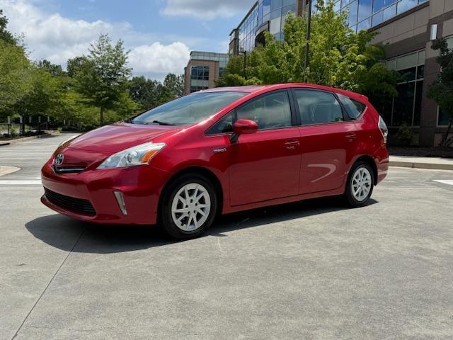 Toyota Prius V Two 2013