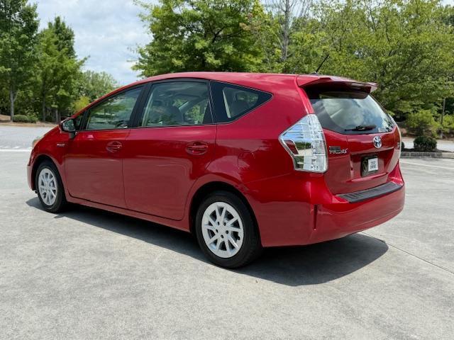 Toyota Prius V Two 2013