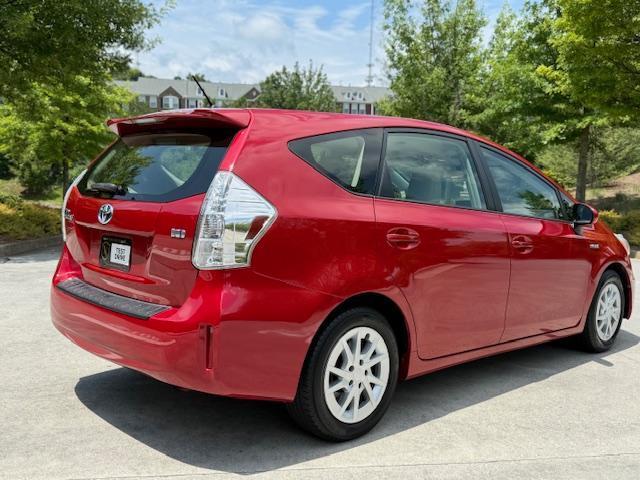 Toyota Prius V Two 2013