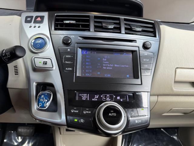 Toyota Prius V Two 2013
