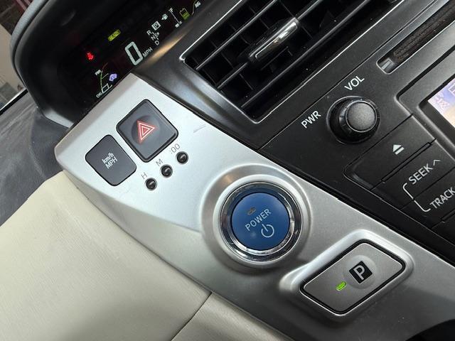 Toyota Prius V Two 2013