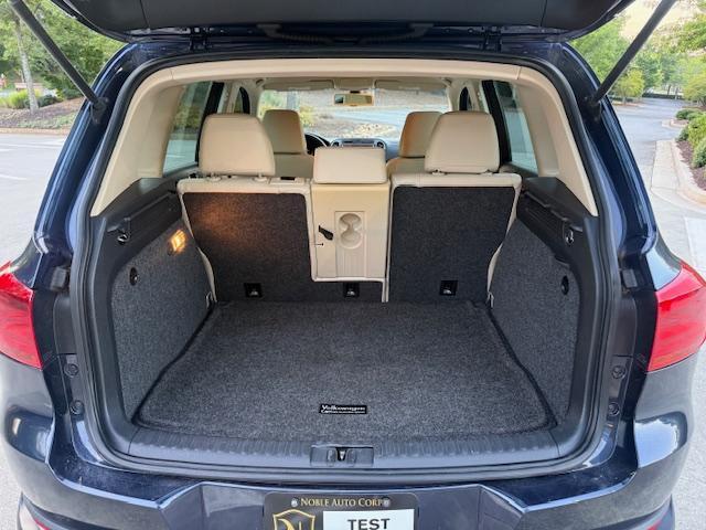Volkswagen Tiguan SE 2016