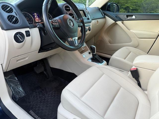 Volkswagen Tiguan SE 2016