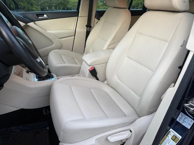 Volkswagen Tiguan SE 2016
